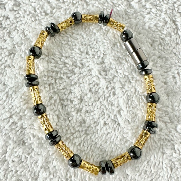 5/$35 Handmade Metallic Magnetic Beaded Bracelet With Magnetic Closure - Picture 2 of 12